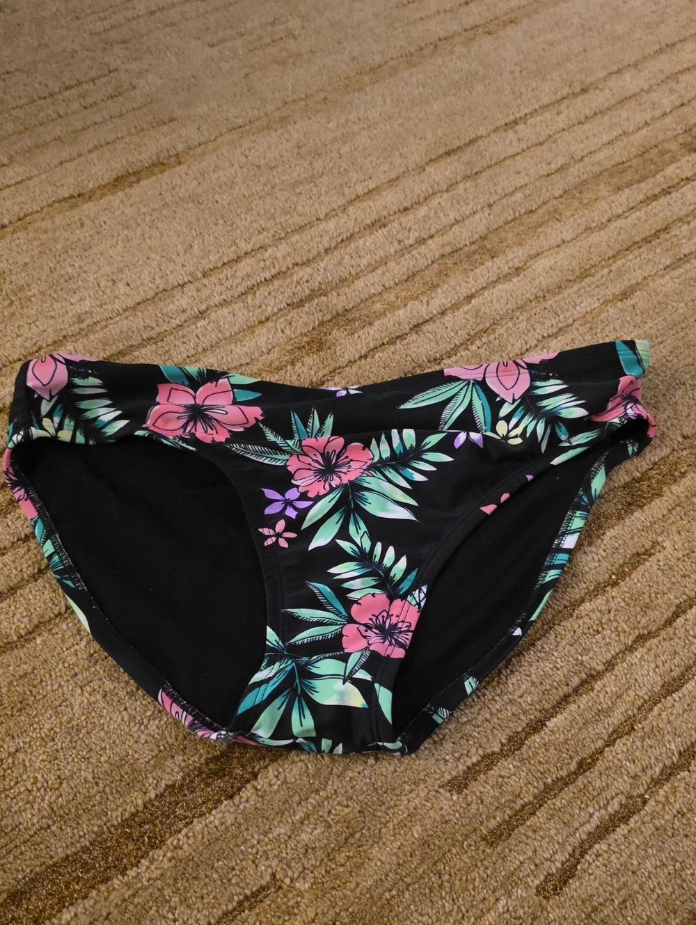 5/25 Black Tropical Floral Bikini Bottoms Size 16/18